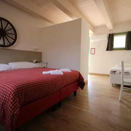 Alojamento de Acomodação e Pequeno-almoço Ceresà - Loreto