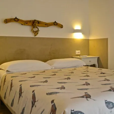 Ceresa - 4*